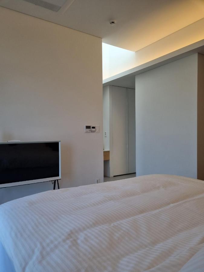 Laon On 37 Bed & Breakfast ทงยอง ภายนอก รูปภาพ
