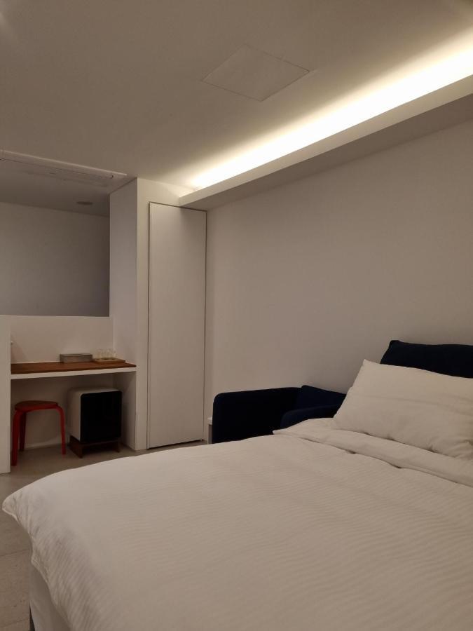 Laon On 37 Bed & Breakfast ทงยอง ภายนอก รูปภาพ