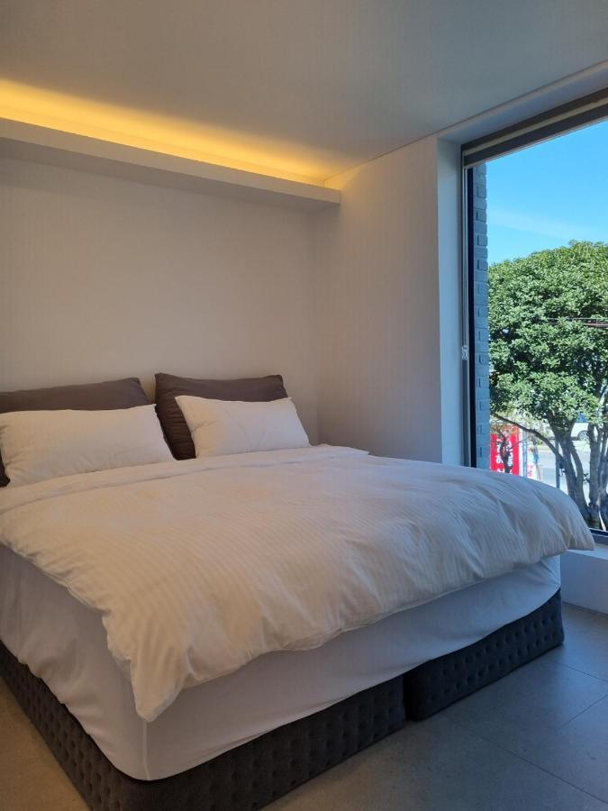 Laon On 37 Bed & Breakfast ทงยอง ภายนอก รูปภาพ